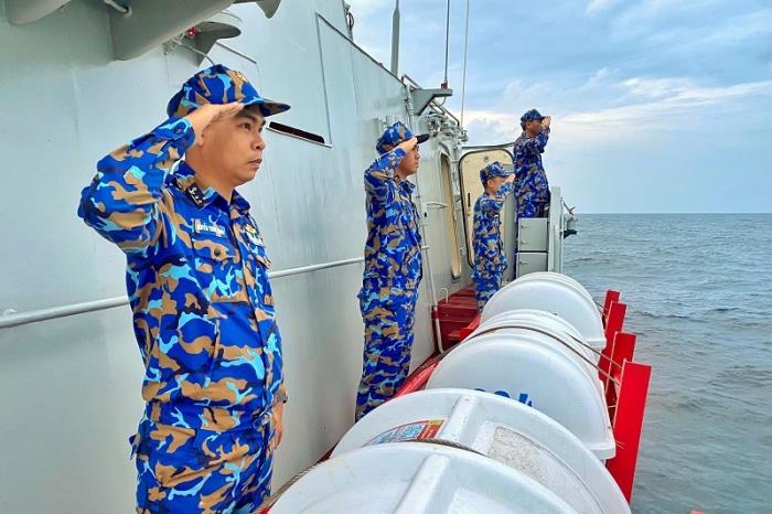 Hải quân Việt Nam giao lưu với Hải quân Hoàng gia Thái Lan