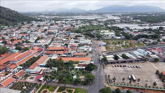 Xã đảo Long Sơn hướng đến là trung tâm lọc, hóa dầu xanh ở phía Nam