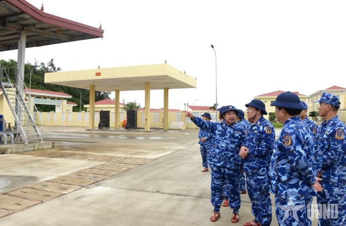 Vùng Cảnh sát biển 2 sẵn sàng ứng phó với diễn biến phức tạp của bão số 13