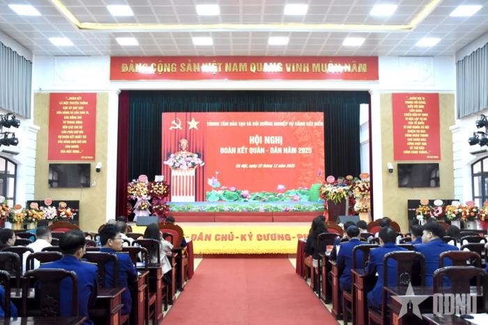 Trung tâm Đào tạo và Bồi dưỡng nghiệp vụ Cảnh sát biển thực hiện tốt công tác dân vận