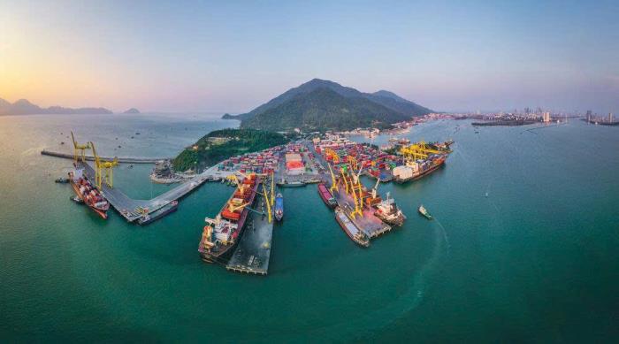 Đề xuất tổ chức Diễn đàn phát triển bền vững kinh tế biển Việt Nam 2025