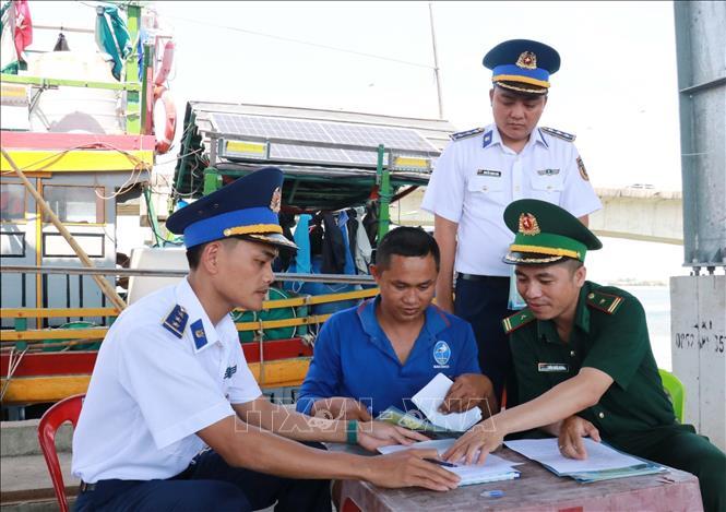 Quảng Trị chống khai thác IUU từ thực hiện nghiêm quản lý, kiểm tra tàu cá