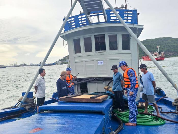 Cảnh sát biển xử lý gần 650 vụ vi phạm pháp luật trên biển với số tiền khoảng 50 tỷ đồng