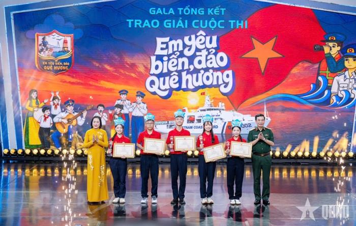 Lan tỏa tình yêu biển, đảo trong thế hệ trẻ