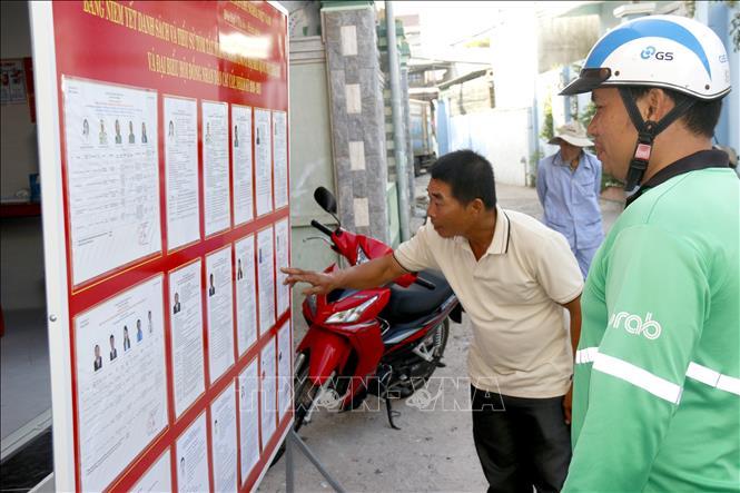 Lá phiếu niềm tin nơi đầu sóng ngọn gió