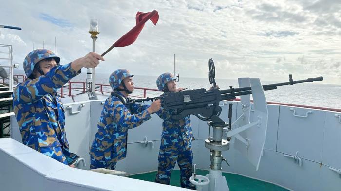 DK1 vượt sóng gió, xứng danh anh hùng