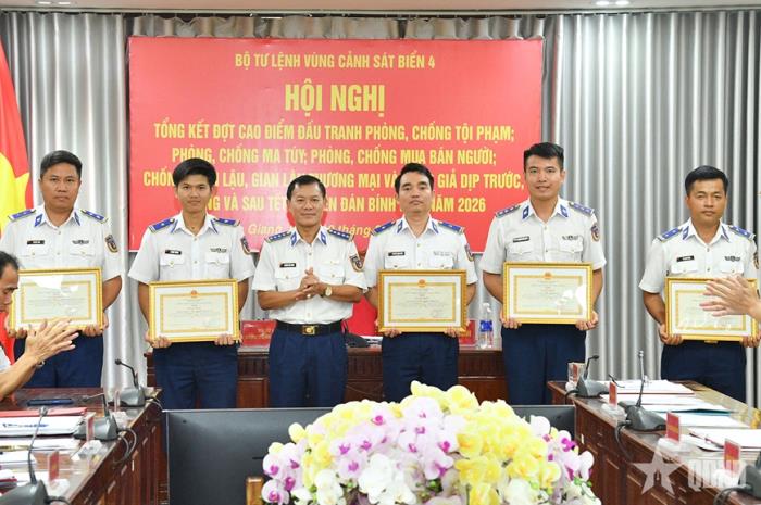 Vùng Cảnh sát biển 4 lập nhiều chiến công trong cao điểm Tết Nguyên đán Bính Ngọ 2026
