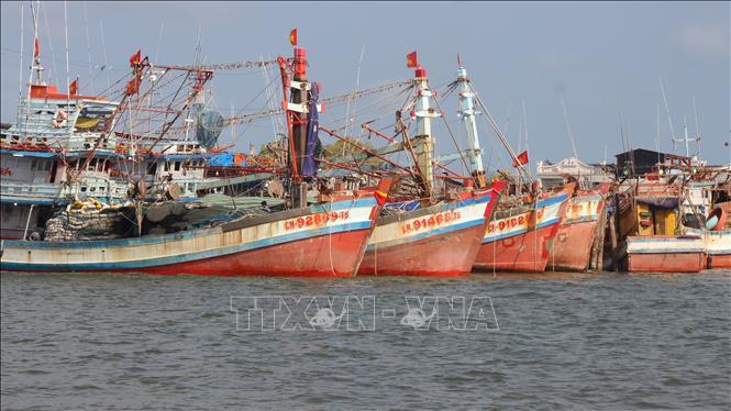 Tạo chuyển biến trong ngư dân về khai thác biển