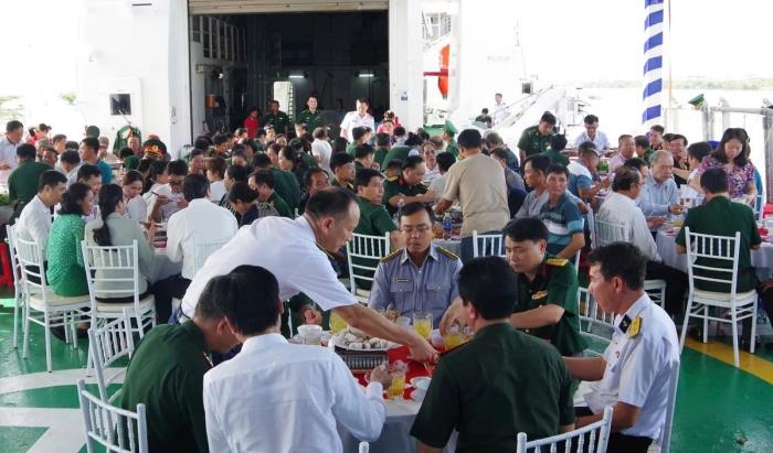 TP.HCM hướng biển đúng luật: Bài 1 ‘Quả ngọt từ ly cà phê sáng