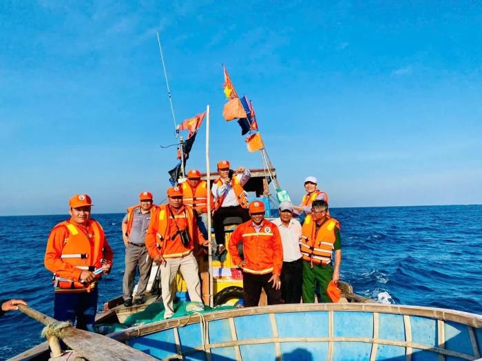 Trao quyền cho cộng đồng giữ gìn nguồn lợi biển