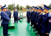 Bộ tư lệnh Vùng Cảnh sát biển 2: Kiên cường bám biển, đồng hành với ngư dân