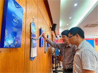 Ra mắt bộ lịch bloc Đất nước nhìn từ biển