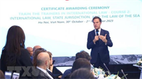 Thủ tướng Hà Lan dự Hội thảo bàn tròn Luật pháp quốc tế và trật tự trên biển