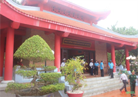 Nhà tưởng niệm Bác Hồ ở Trường Sa