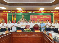 Cảnh sát biển đồng hành cùng ngư dân Trà Vinh