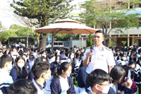 Lan tỏa tình yêu biển, đảo