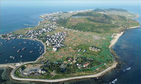 Nâng cao năng lực hạ tầng, vận chuyển khách đến đặc khu Lý Sơn