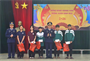 Cảnh sát biển chung tay mang Tết đến với học sinh nghèo
